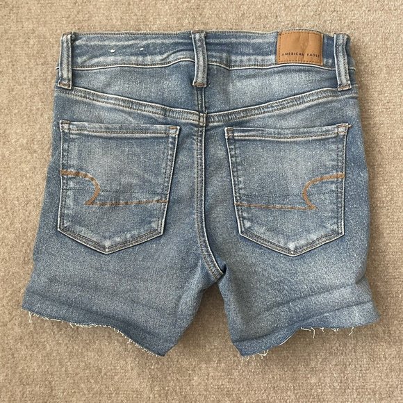 American Eagle Shorts Womens 2 Hi Rise Shortie Distressed Jean Cut Off Denim NEW - Picture 8 of 9